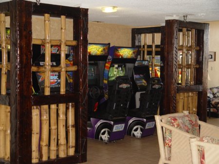 hawaiian-inn-games